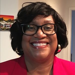 Meet your Posher, Beverly